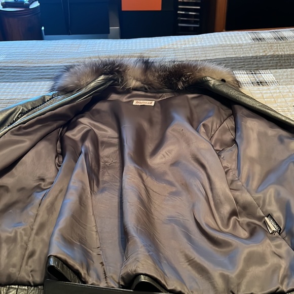 Women’s Damselle leather coat size L - Picture 6 of 6